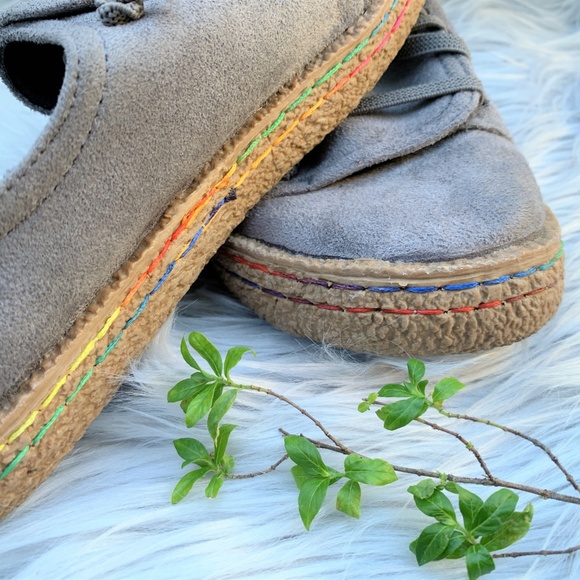 Barely Worn! Grey Suede Hippie Shoes Size 6/36 - Picture 2 of 8